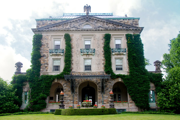 The Rockefeller Estate’s Beaux Arts architecture - Photo by Hideaway Report editor