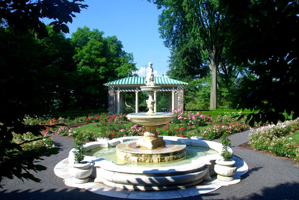 Rose garden at the Rockefeller Estate - Photo by Hideaway Report editor