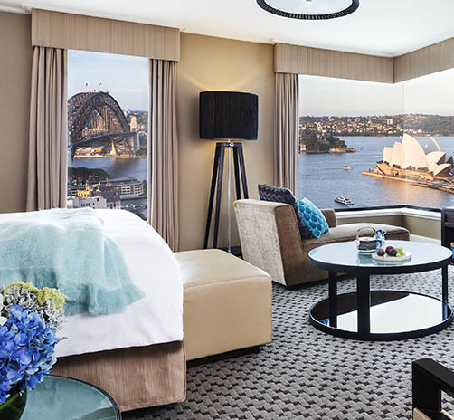 Full Harbour Junior Suite © Four Seasons