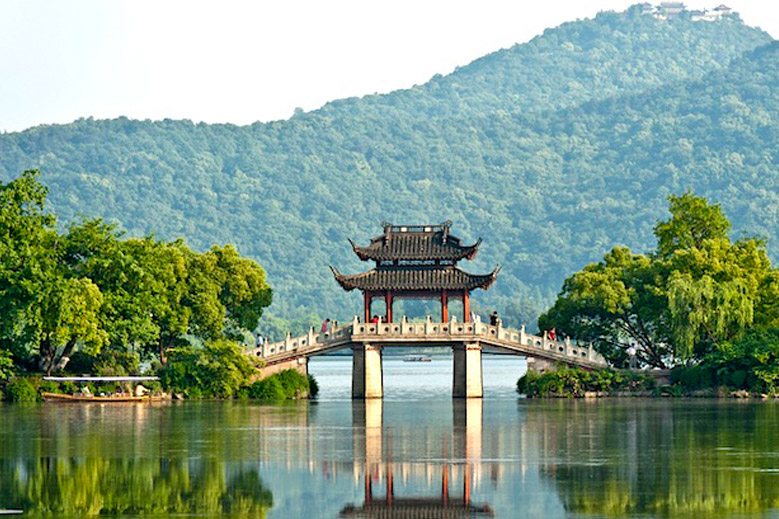 Hangzhou A Glimpse of the Old China