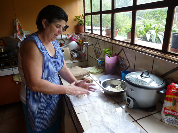 homemade-tortillas-costa-rica-blog
