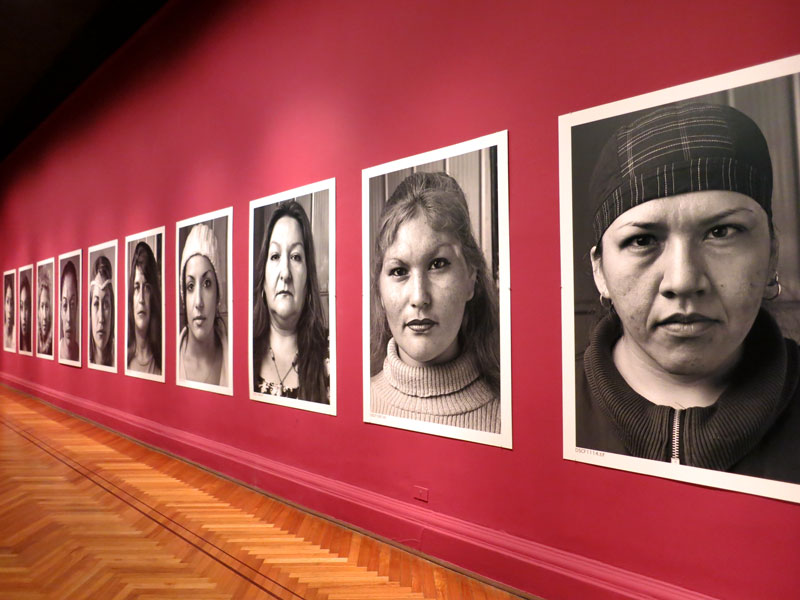Close-up photos of Chilean women by Jorge Brantmayer at Museo Nacional de Bellas Artes  - Photo by Hideaway Report editor