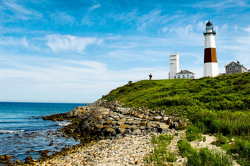 Монток сша. Маяк Лонг Пойнт. Маяк в Хэмптонс. Montauk дом на побережье вид сверху. Мыс Норт-форк на Лонг-Айленде.