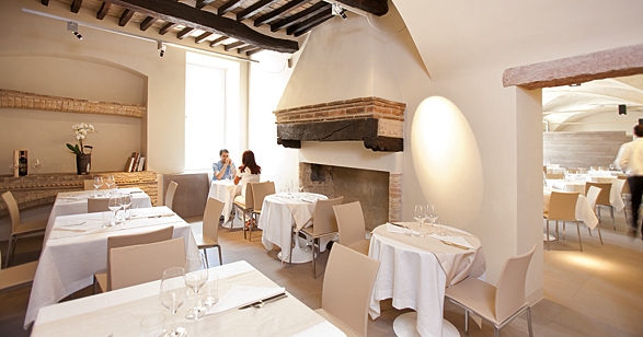 nunassisi_restaurant_0