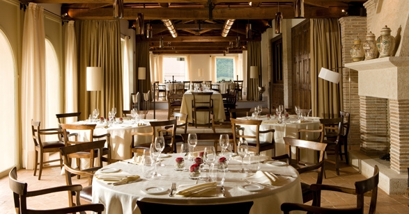 palazzoseneca_dining_0