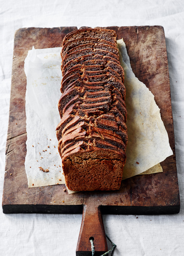 Freshly baked rye bread at <em>Meyers Bageri</em> in Copenhagen, Denmark - Skovdal & Skovaal / Stine Christiansen